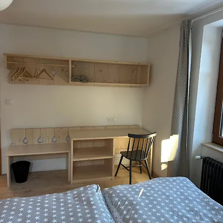 샬레 Hranicna 야노프 나트 니소우