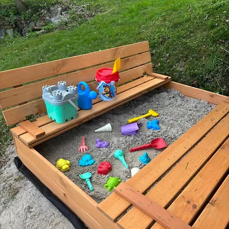 샬레 Hranicna 야노프 나트 니소우