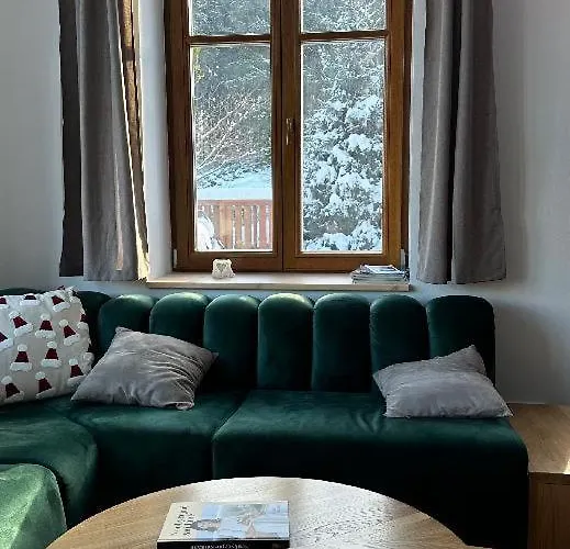 Hranicna يانوف نادنيسو